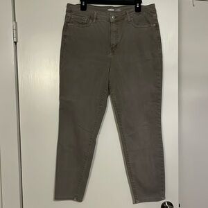 Khaki jeans
